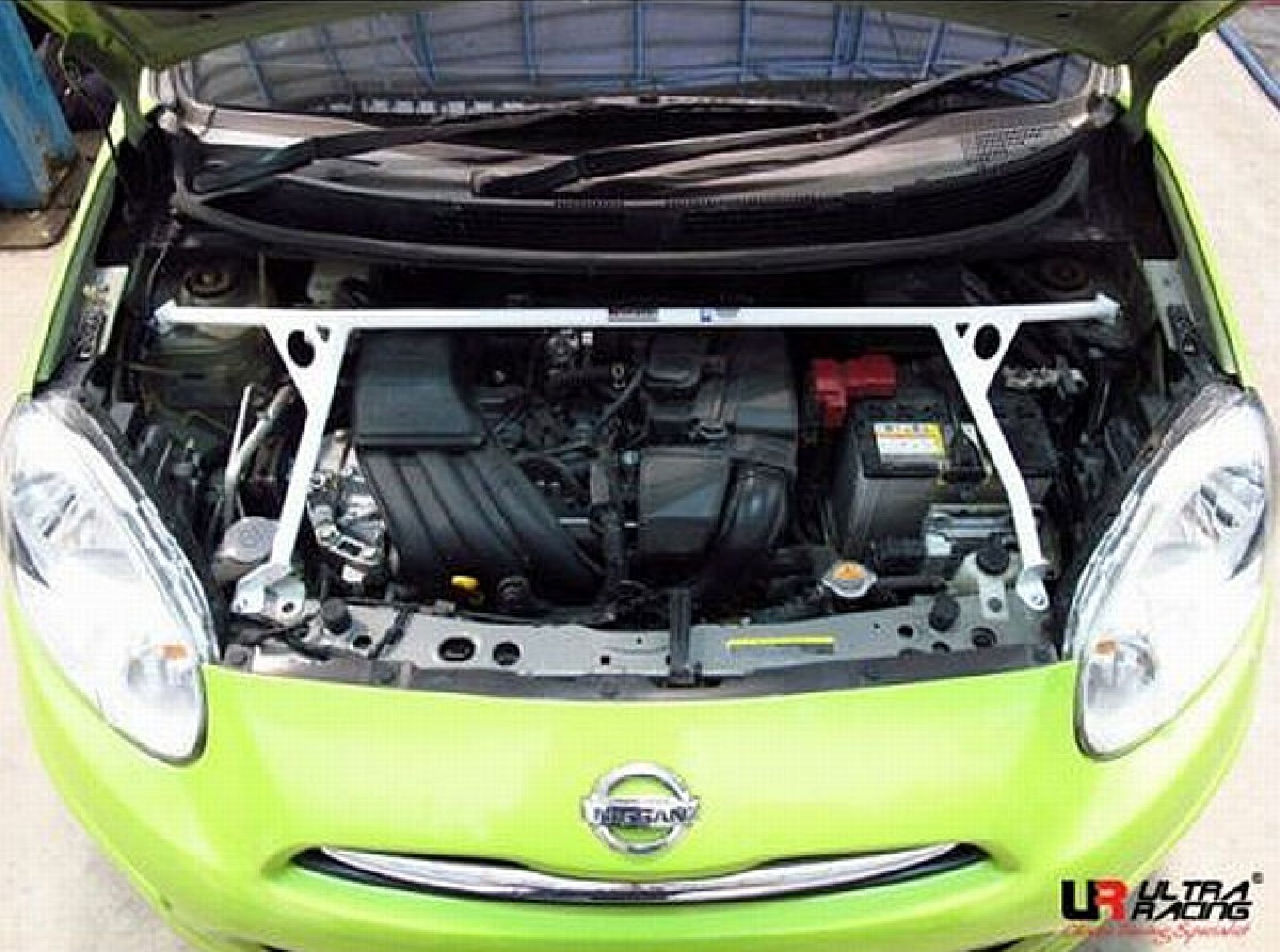 UltraRacing 4P Domstrebe Nissan Micra K13 ab Bj. 2010