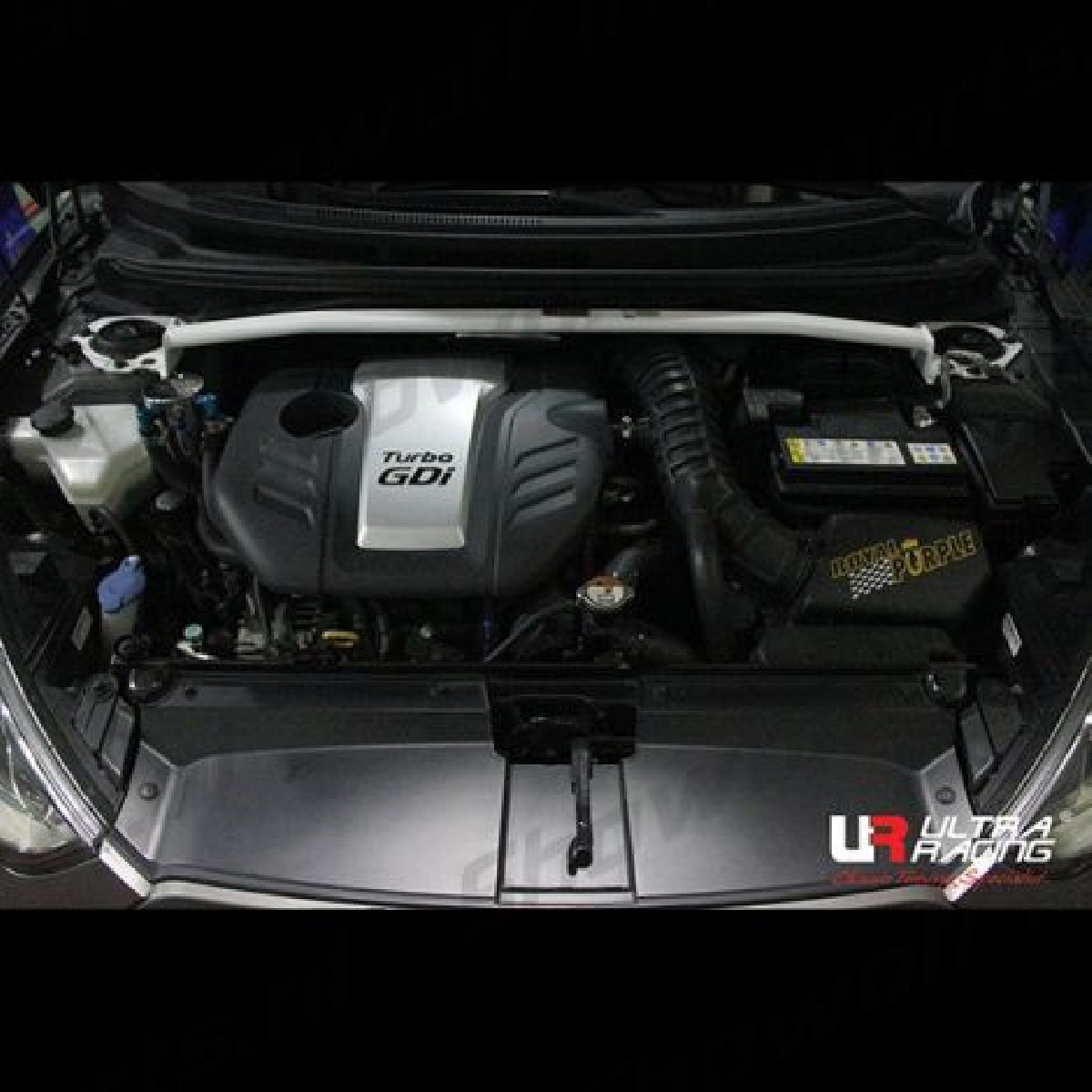 Hyundai Veloster 11+ UltraRacing 2P Front Upper Strutbar
