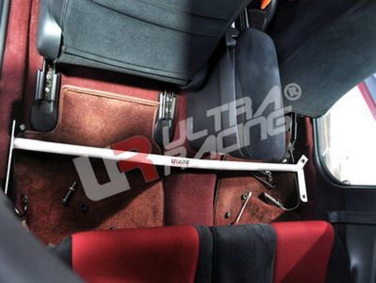 Honda Civic 06+ FN/FN2 Hatchback UltraRacing Room Bar 