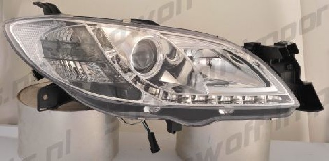 Mazda 3 4D 03-08 Headlights Set DRL Clear Mazda 3 4D 03-08 Headlights Set DRL Clear