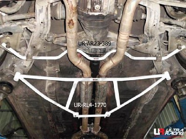Nissan 300ZX Z32 90-97 UltraRacing 4-Point Rear Lower Brace