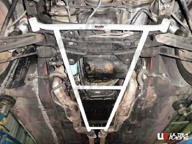 Nissan 300ZX Z32 90-97 UltraRacing 4-Point Front H-Brace 