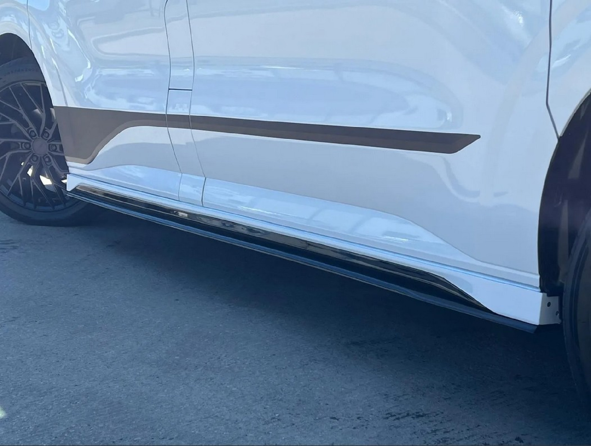 Ford Transit Custom Seitenschweller XR2 24+ kurzer Radstand