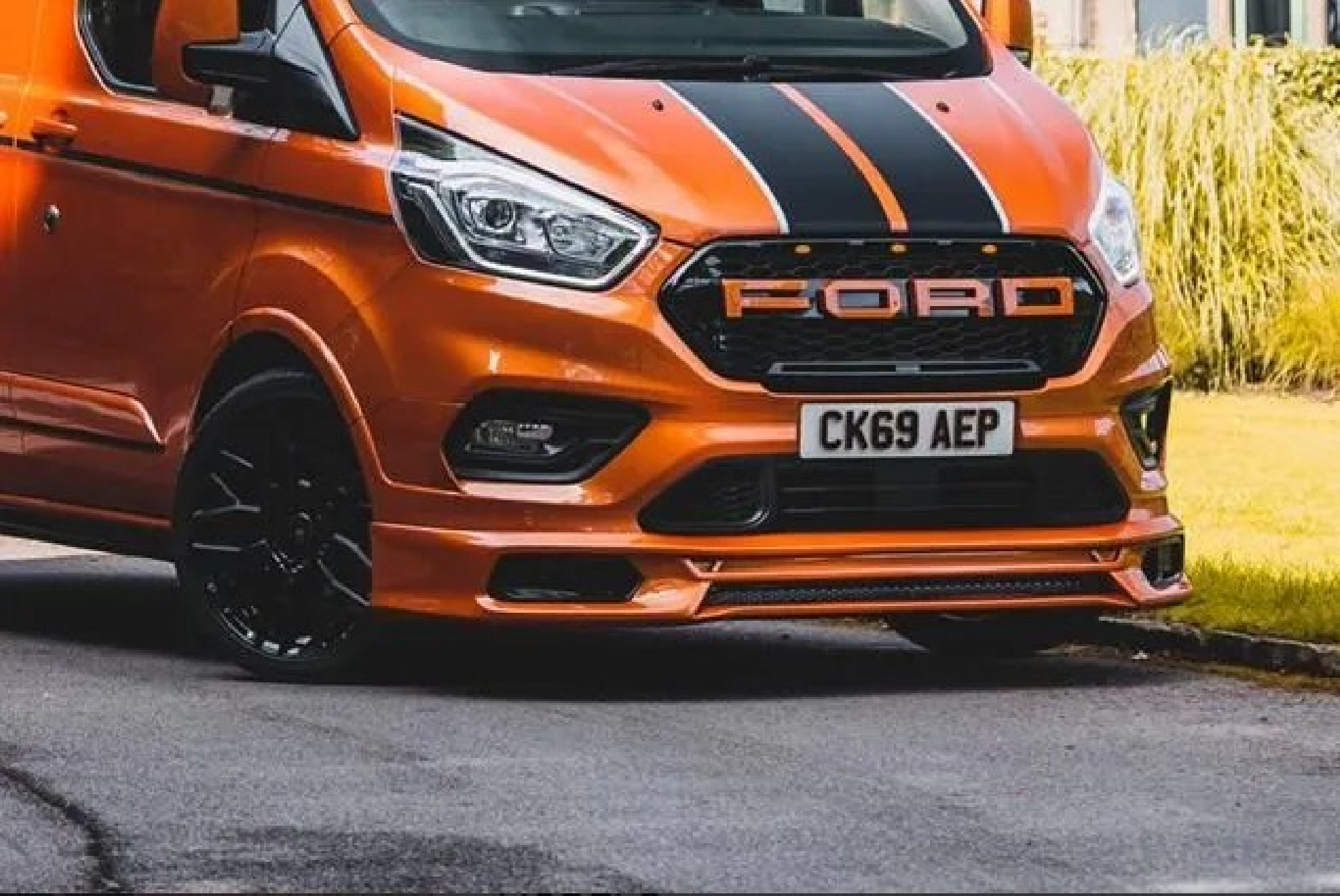 Frontlippe Ford Transit Custom 18-23 Sport Modelle