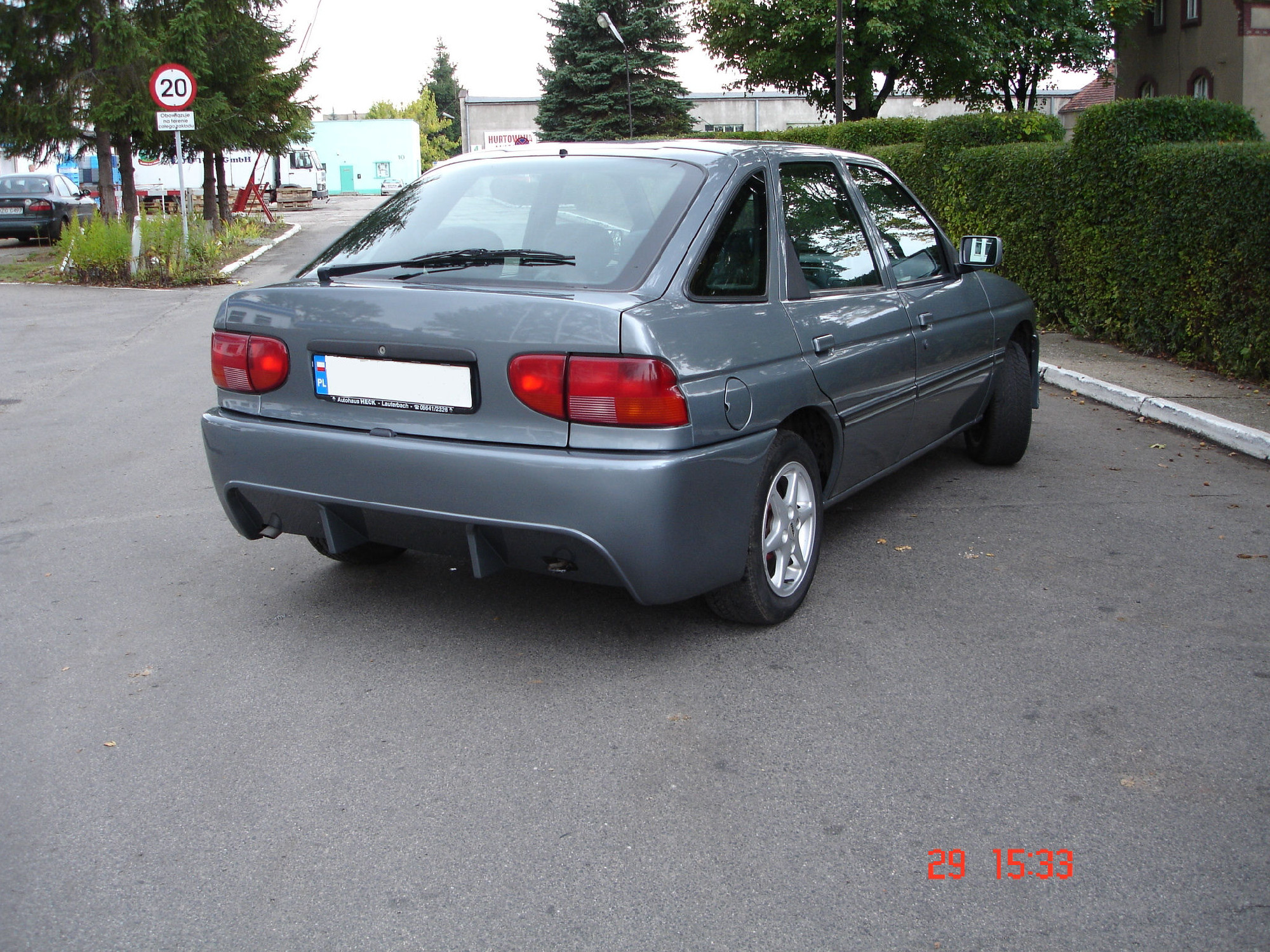 Heckstoßstange Ford Escort 5dr 1992-1995