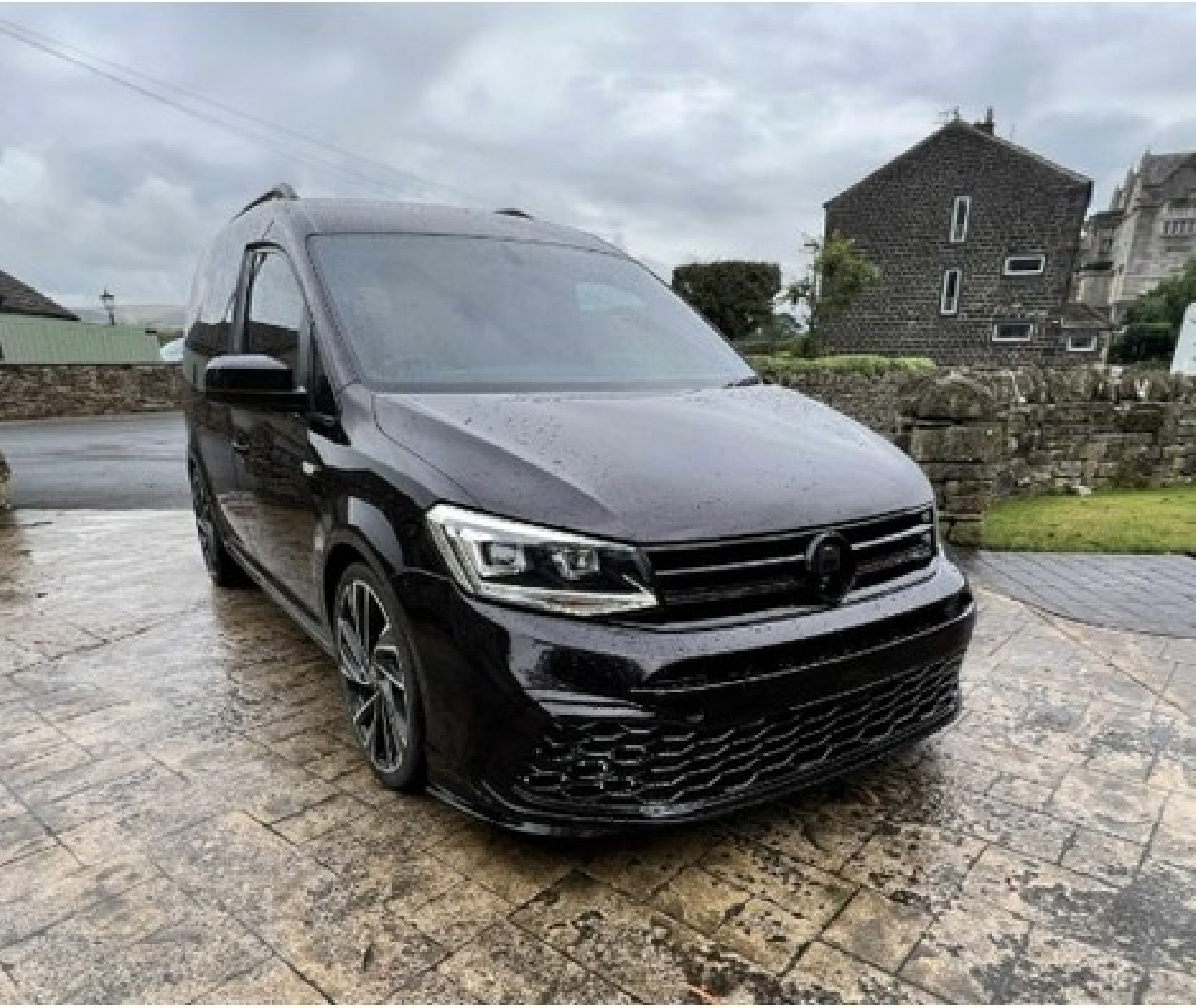 Frontstoßstange VW Caddy IV 15-20 GTX ohne  Halterung 