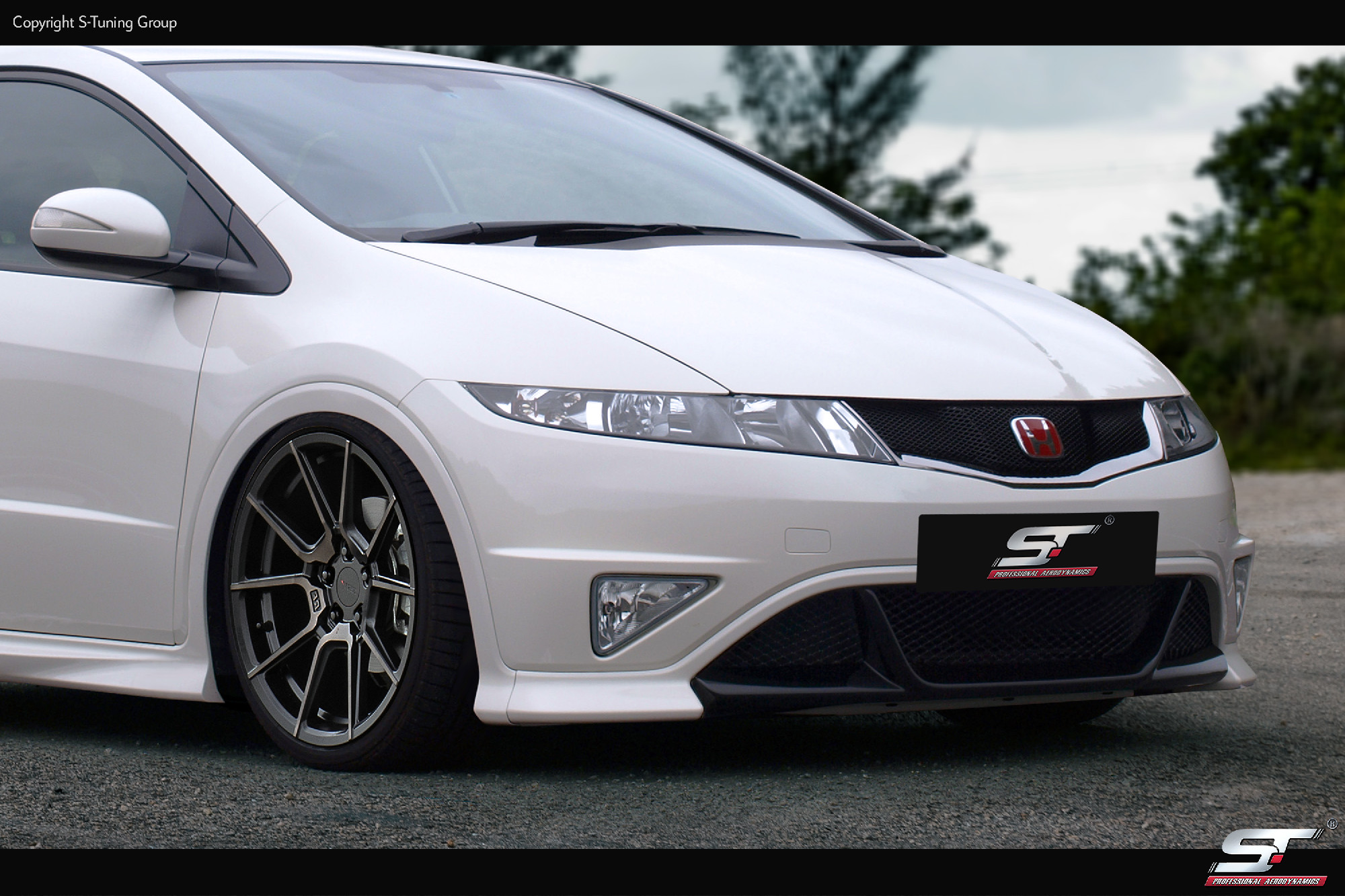 Frontansatz für Honda Civic FN2/FN/FK. Aerokit GP, Frontspoiler, Frontlippe, Frontschürze geteilt