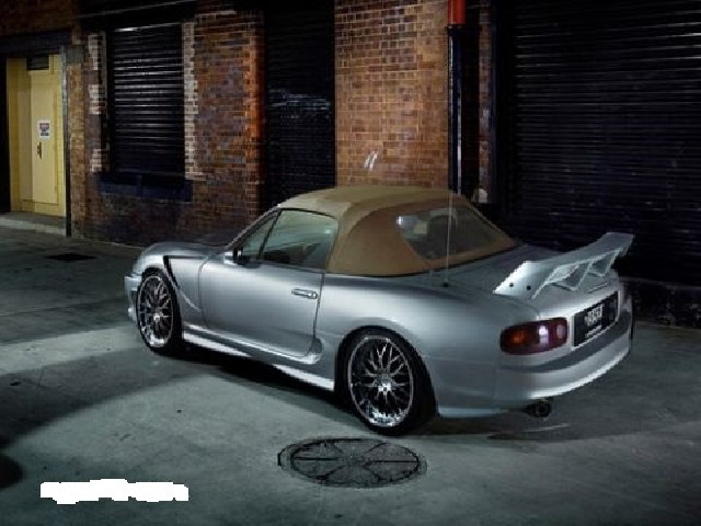 GFK Kotflügel vorn Mazda MX5 NA