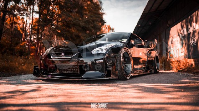 WIDE BODY + SET OF CARBON SPLITTERS NISSAN GTR MK4