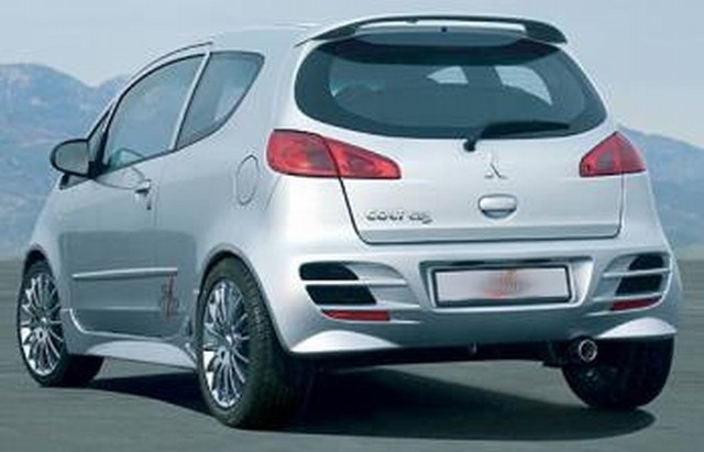 Giacuzzo Heckstoßstange Mitsubishi Colt CZ3 (04-08) Giacuzzo Heckstoßstange Mitsubishi Colt CZ3 (04-08)