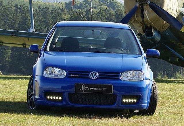 Hofele Frontstoßstange R32-Look ohne LED Tagfahrleuchten VW Golf 4