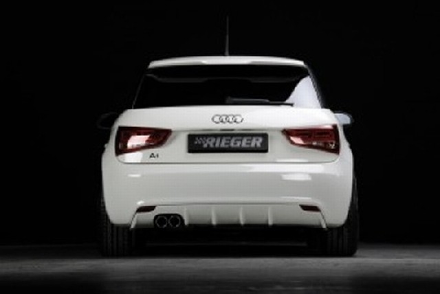 Rieger Heckeinsatz Audi A1 für Original Doppelendrohr links