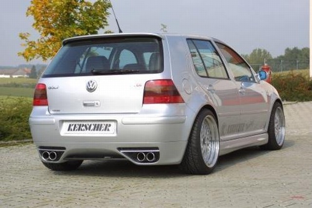 Heckschürzeneinsatz RS4 VW Golf 4