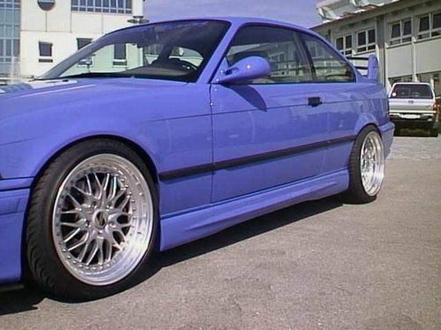 Kerscher Seitenschweller BMW 3er E36 Kerscher Seitenschweller BMW 3er E36