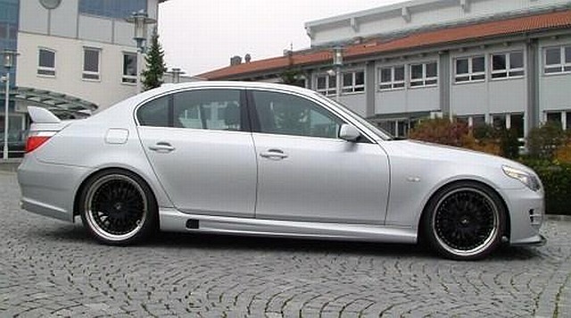 Kerscher Seitenschweller BMW 5er E60 / E61 Lim./Touring Kerscher Seitenschweller BMW 5er E60 / E61 Lim./Touring