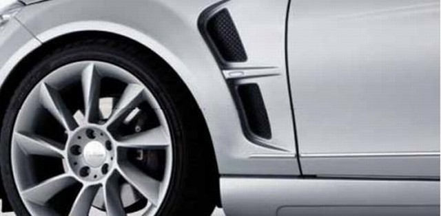 Lorinser Vorderkotflügelsatz Mercedes C-Klasse W204 Lorinser Vorderkotflügelsatz Mercedes C-Klasse W204