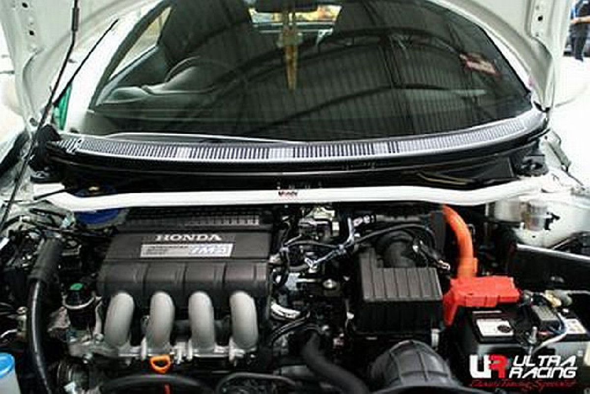 UltraRacing 2-Point Domstrebe Honda CRZ