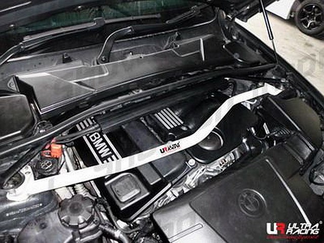 UltraRacing Domstrebe BMW 3er E90 320 05-12 UltraRacing Domstrebe BMW 3er E90 320 05-12
