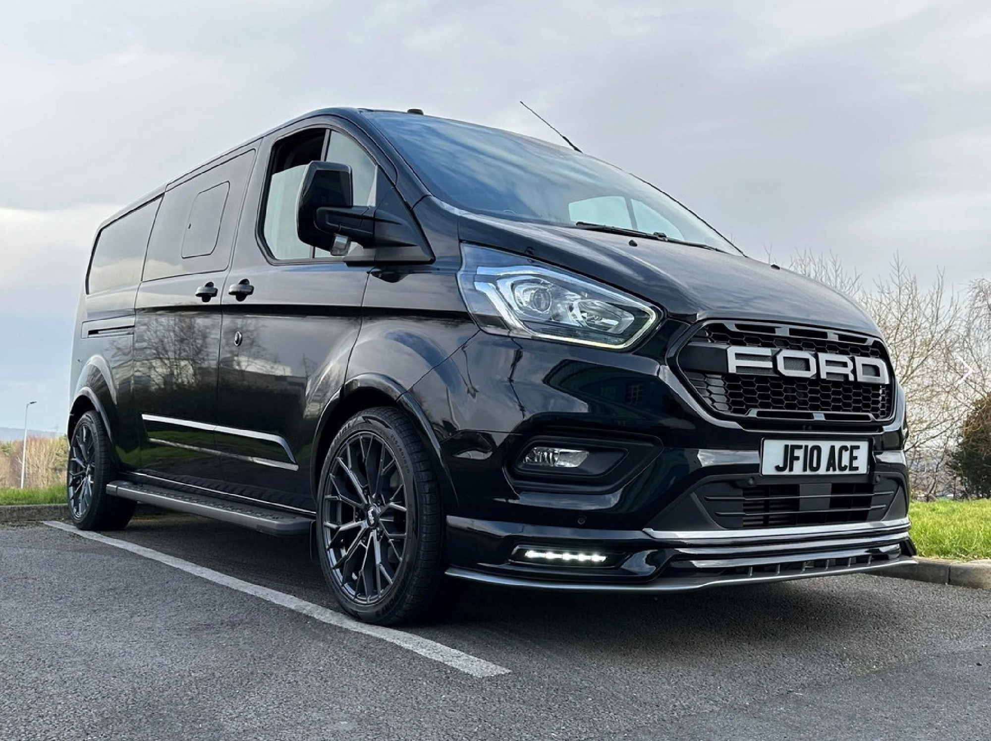 Frontlippe Ford Transit Custom 18-23 V7