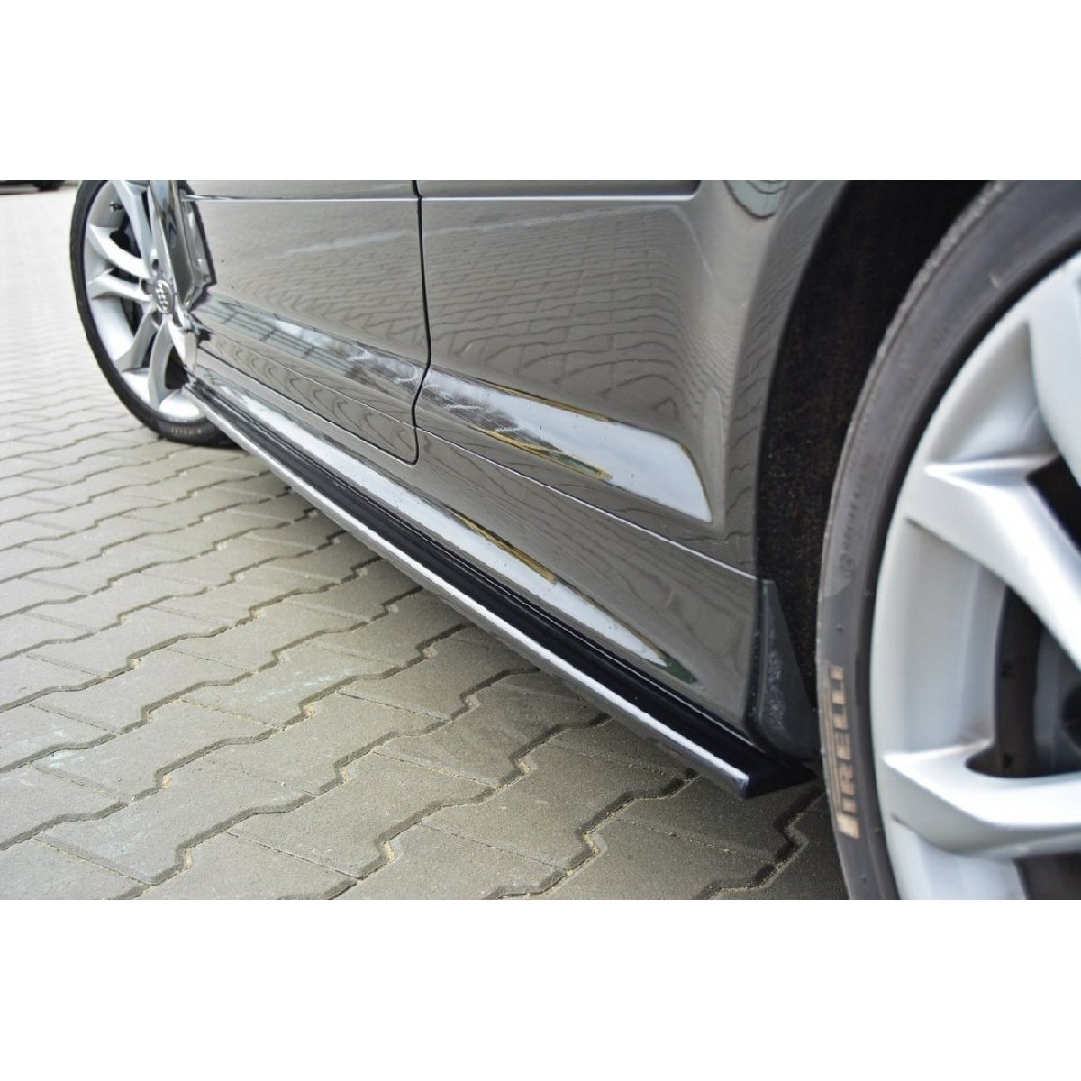 Seitenschweller Ansatz Cup Leisten für Audi S3 8P / S3 8P FL / RS3 8P schwarz matt Seitenschweller Ansatz Cup Leisten für Audi S3 8P / S3 8P FL / RS3 8P schwarz matt