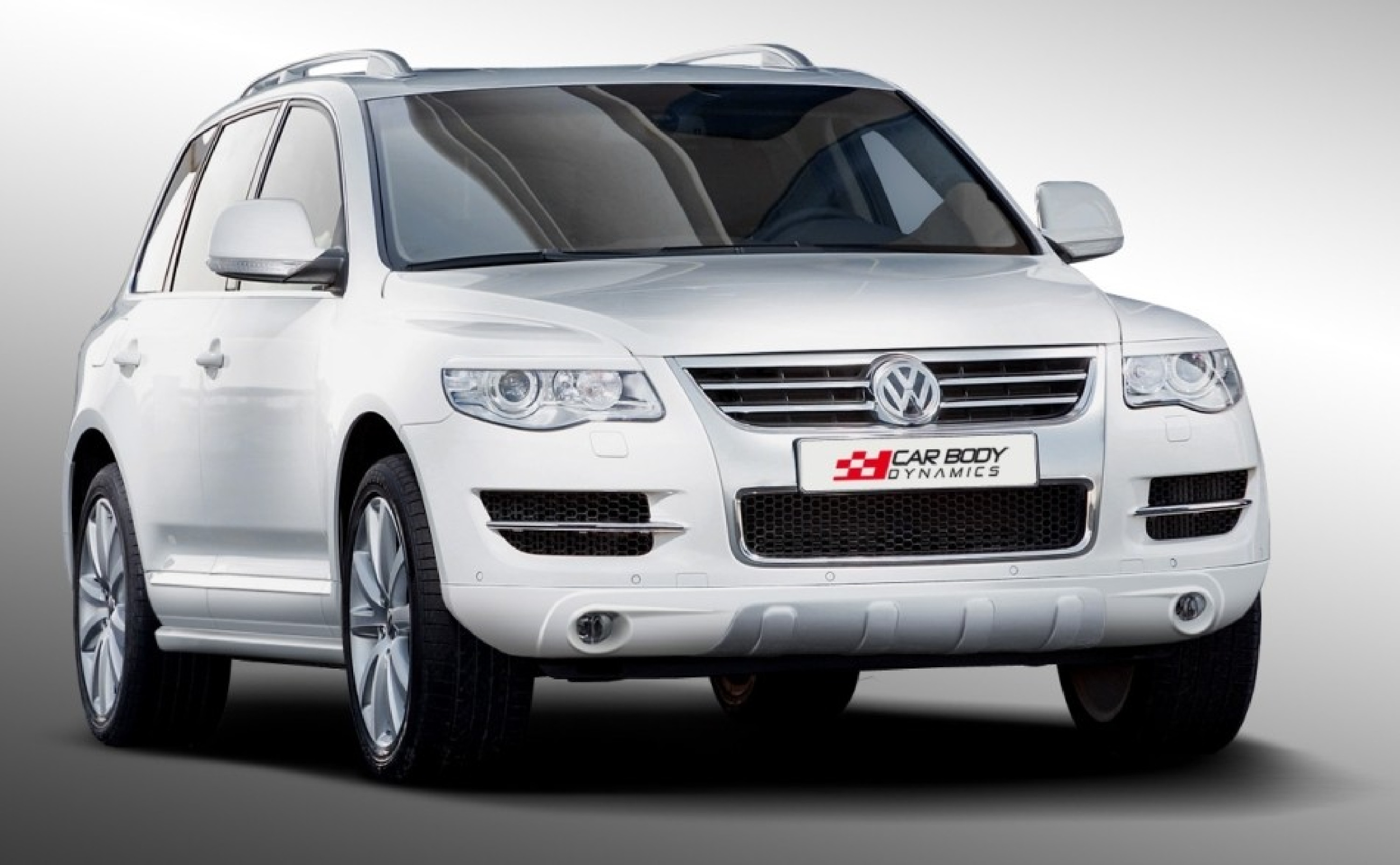 VW Touareg Frontlippe 