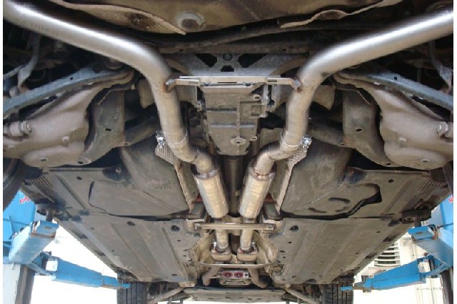 FOX Audi A6 Typ 4F quattro 4,2l Vorschalldämpfer rechts/links Ø63,5mm