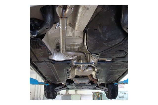 FOX Audi A4/ A5 - 2,0l TFSI Mittelschalldämpferersatzrohr Ø63,5mm FOX Audi A4/ A5 - 2,0l TFSI Mittelschalldämpferersatzrohr Ø63,5mm