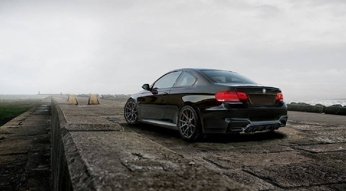 Heckstoßstange BMW E92 E93 06-13 Cabrio und Coupe Heckstoßstange BMW E92 E93 06-13 Cabrio und Coupe