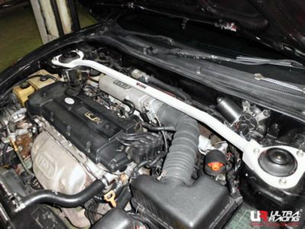 Hyundai Coupe 96-99 UltraRacing Front Upper Strutbar 2P