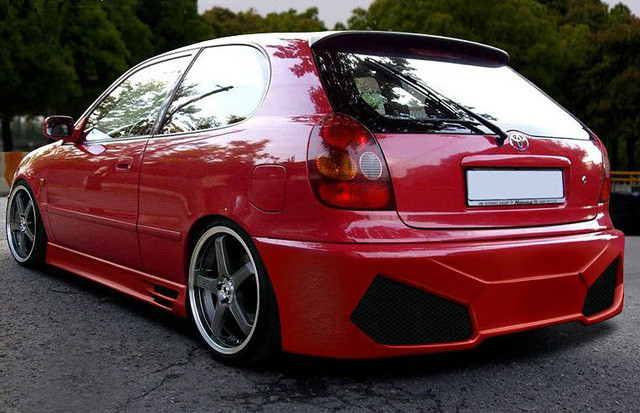 TOYOTA COROLLA E11 Heckstoßstange V2