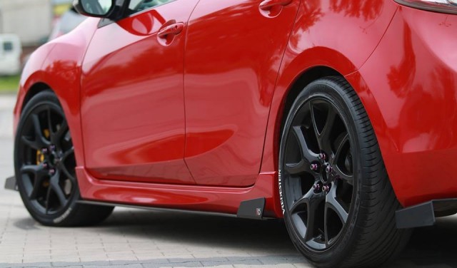 SPORT DIFFUSOR für SEITENSCHWELLER  MAZDA 3 MK2 MPS