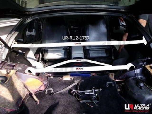 Nissan 300ZX Z32 90-97 UltraRacing 2-Point Rear C-Pillar Bar