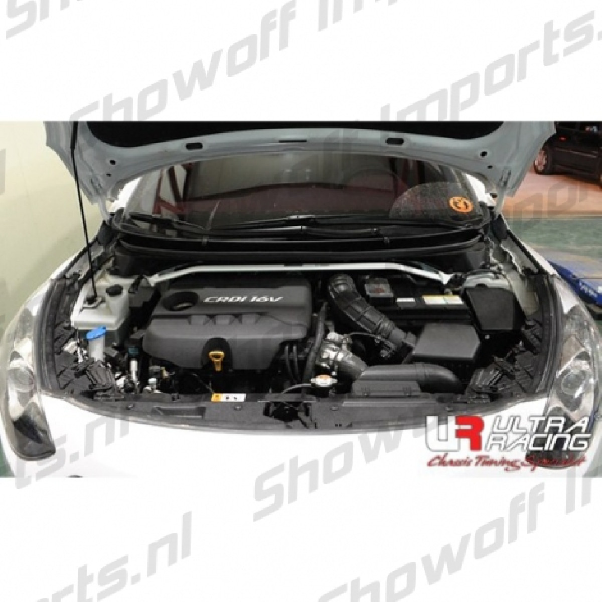 Hyundai I30 1.6i 12+ UltraRacing 2P Front Upper Strutbar 