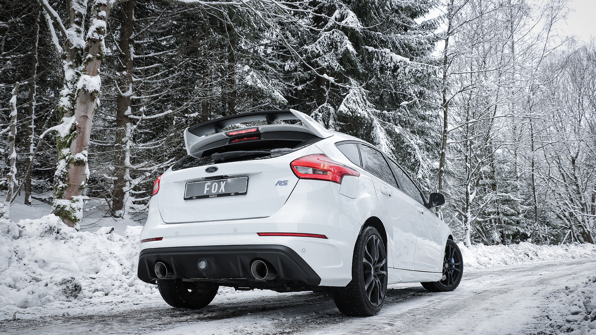 Ford Focus III RS Endschalldämpfer quer Ausgang rechts/links mit Abgasklappe - 1x114 Typ 25 rechts/links
