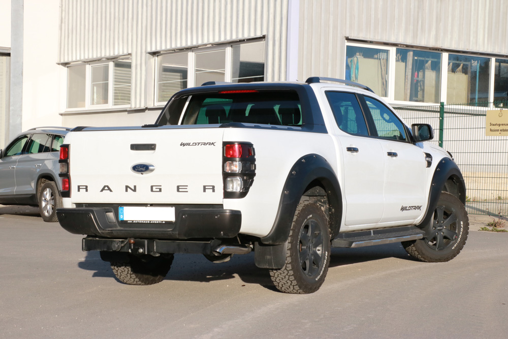 Ford Ranger ab 09/2015  - 4x4 - Doppelkabine + Wildtrak Endschalldämpfer Dieseloptik - 1x76 Typ 28