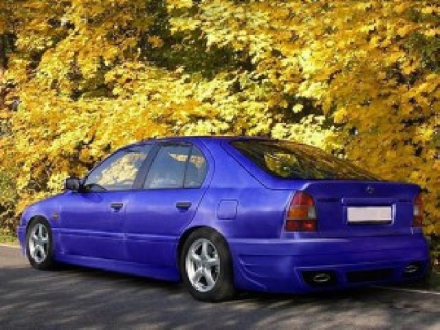 Heckstossstange Nippon look Nissan Primera P10