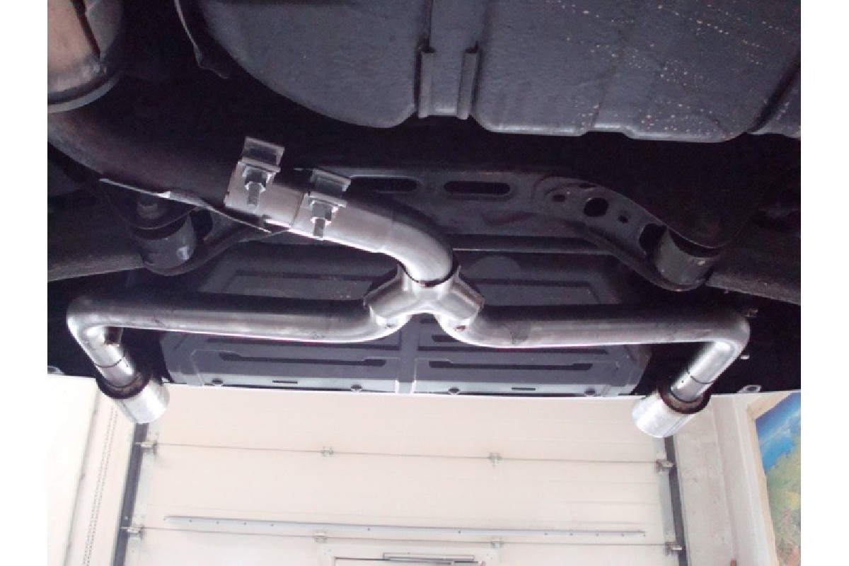 Hyundai i30 - Korea Endrohrsystem rechts/links passend auf den originalen ESD - 1x90  rechts/links
