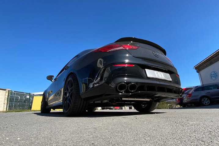 Mercedes CLA 45/ 45S - 118 Endschalldämpfer quer Ausgang rechts/links - Ausgang der Endrohre in den originalen Endrohren