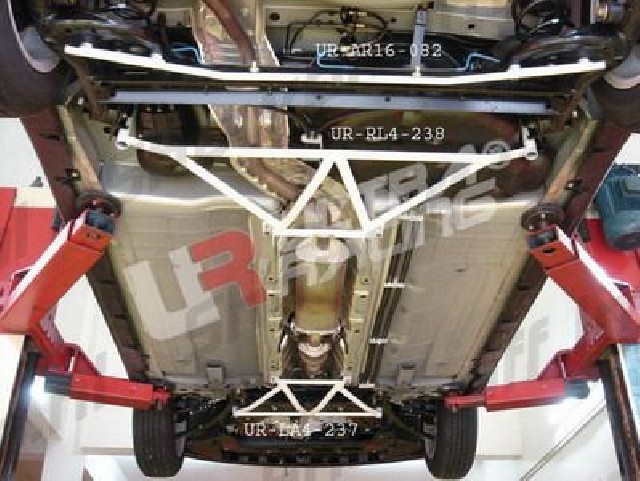 Nissan Micra K12 02-07 UltraRacing Rear Sway Bar 16mm