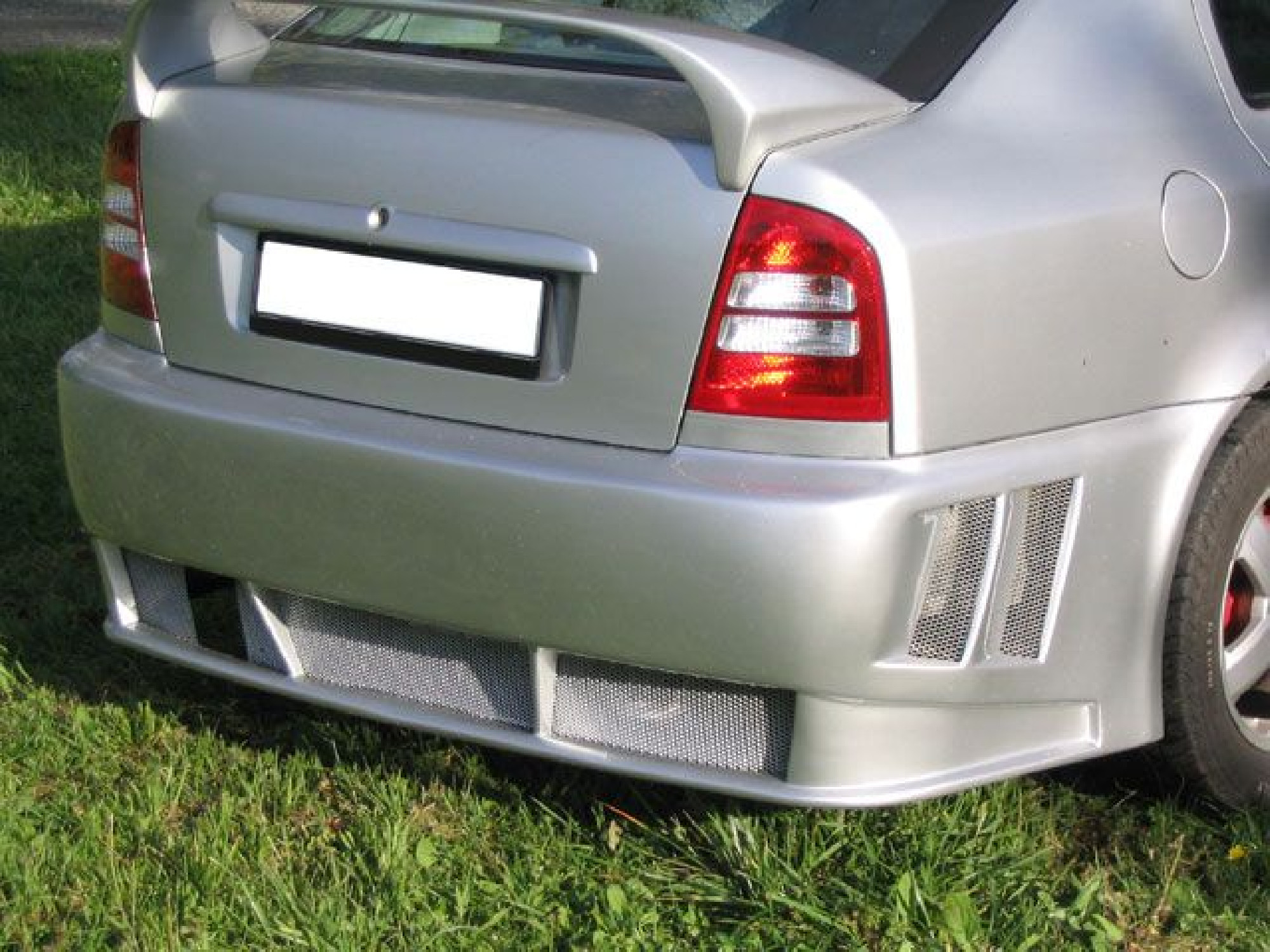 Achtung Abverkauf  Skoda Octavia Heckstoßstange Facelift