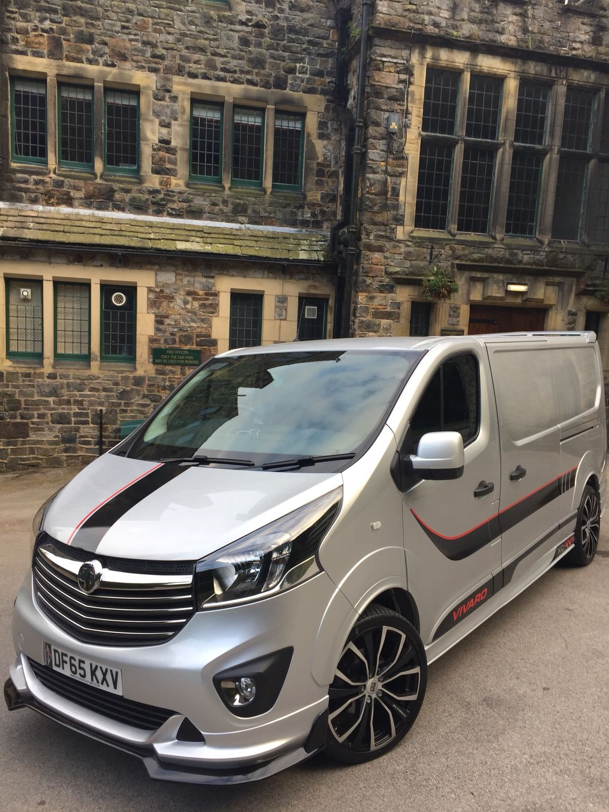 Opel Vivaro B [2014 .. 2019] – Rad- & Reifengrößen, LK