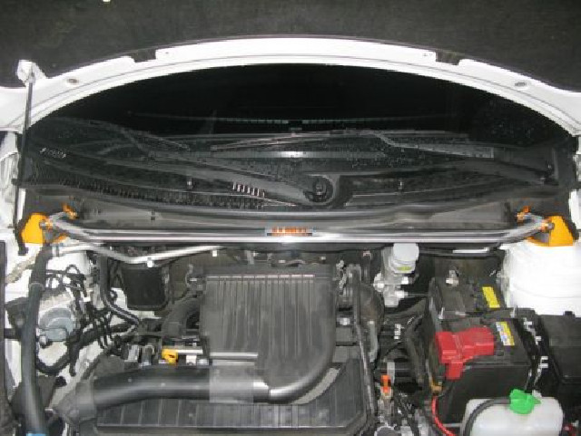 Suzuki Swift (Sport) 10+ Front Upper Strutbar Summit