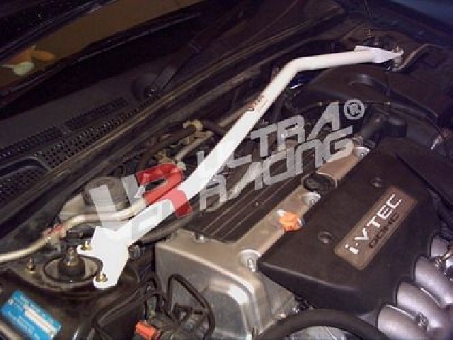 Honda Civic 01-05 2/4D 2.0 UltraRacing Front Upper Strutbar