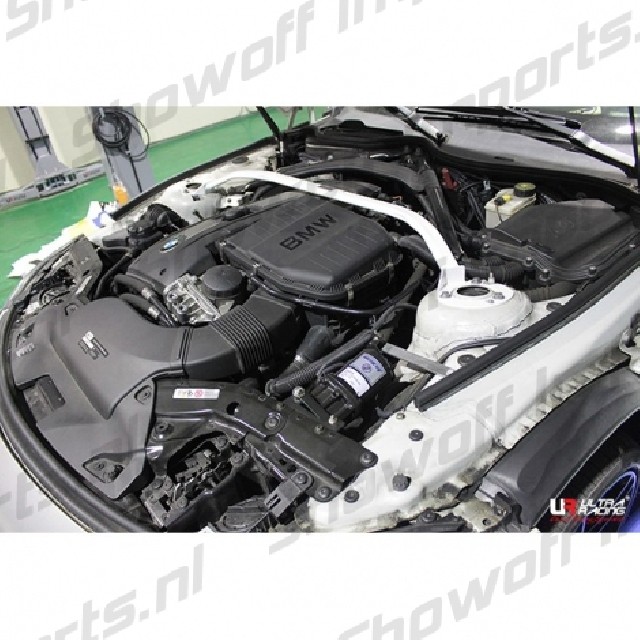 BMW Z4 E89 09+ UltraRacing 2-Point Front Upper Strutbar